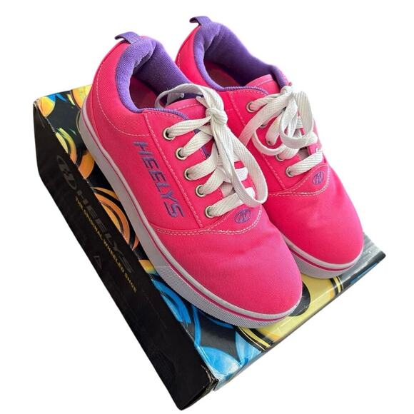 Heelys Pro 20 Sneaker In Pink Size 4 Youth - Picture 1 of 9